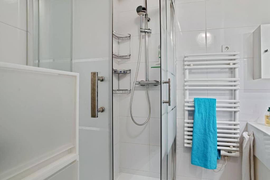Artistic Apartment In Paris 12 Bagian luar foto